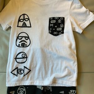 Star Wars T-shirt and shorts set size 5T